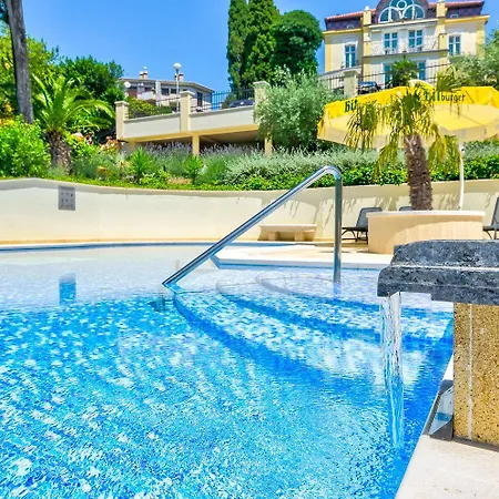 Дом отдыха Zimmer Mit Pool, Nur 140 Meter Zum Strand